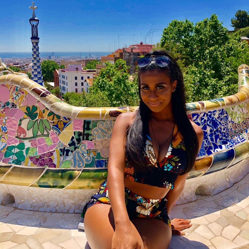 Meet your Posher, Evangeline